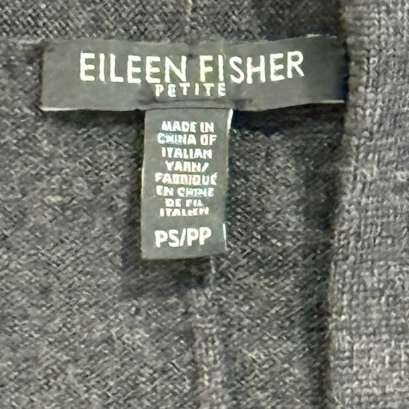 Eileen Fisher Gray Cardigan 100% Merino Wool Women's Size PS Petite Small Grey - Picture 2 of 5